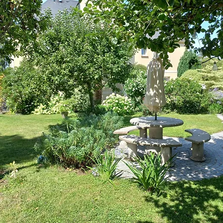 Appartements Et Gite Les Hauts De Sophia Trouville-sur-Mer Exterior photo